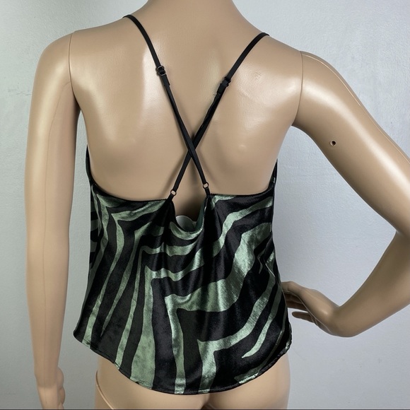 NEW MICHELLE MASON GREEN ASYMMETRIC DRAPED ZEBRA PRINT TOP - Picture 6 of 9